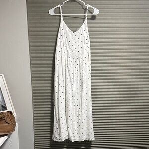 Old Navy White Dress with Black Dots